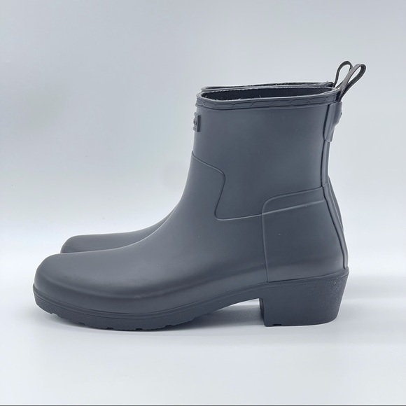 Hunter Black Matte Low Ankle Rain Boots. - Picture 5 of 14